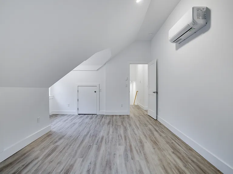 127 Evergreen Ln — Photo 39
