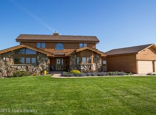 8409 G24 Hwy, Indianola, IA 50125