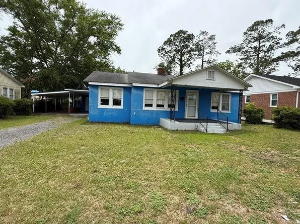 511 Riverside Dr, Waycross, GA 31501