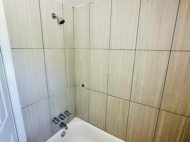 133 Crocker Blvd — Photo 11