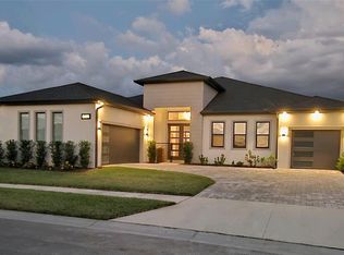 8650 Sanders Tree Loop, Wesley Chapel, FL 33545