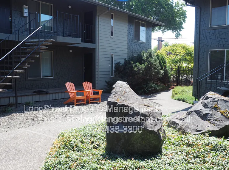2615 NW Harrison Blvd #16 — Photo 22
