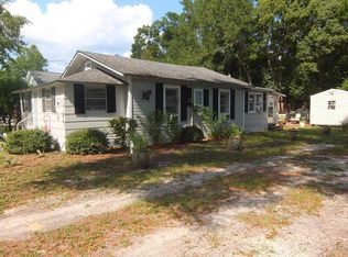 606 NW 4th St, Carrabelle, FL 32322