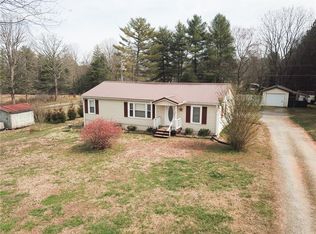 3972 Austin Rd, Hudson, NC 28638