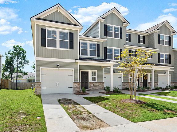 2nd image of 4125 Rigsby Ln