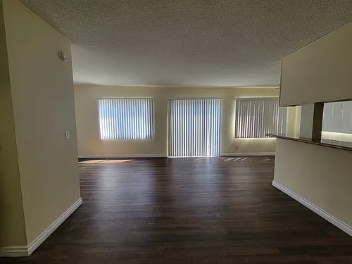 Floor plan 1 Bedroom with Den