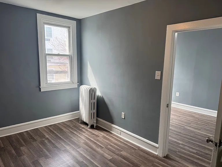 2 Walnut Street — Photo 13