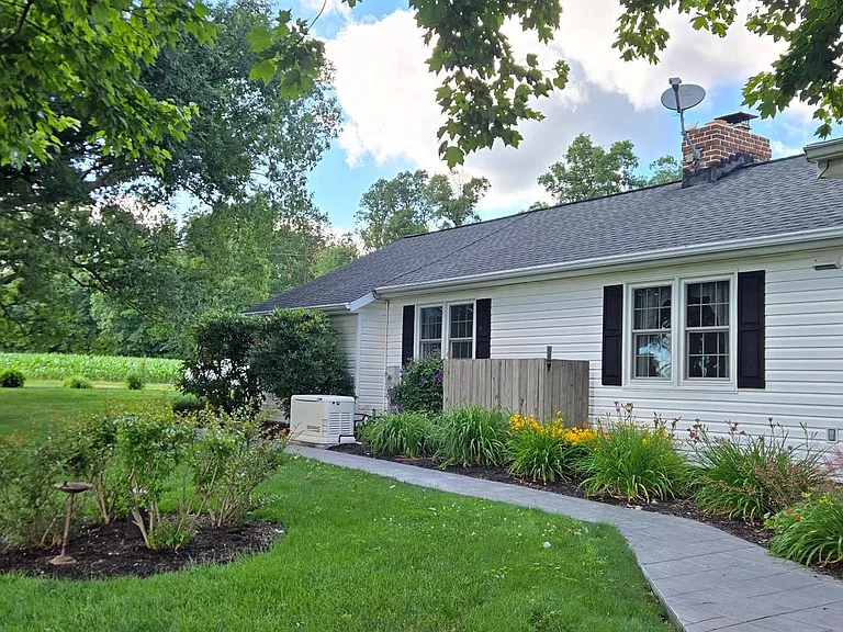 5293 Roller Rd — Photo 12