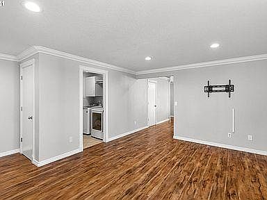 1st image of 312425 NE 20th St