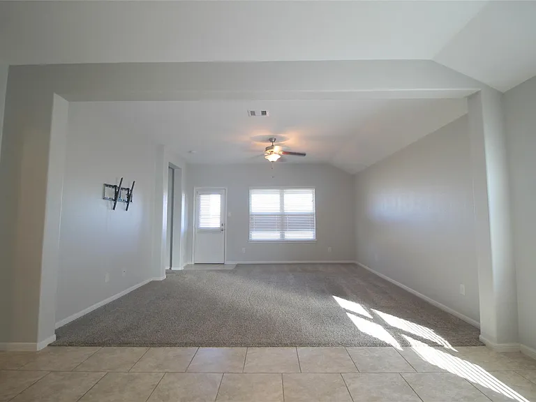 3410 McDonough Way — Photo 9