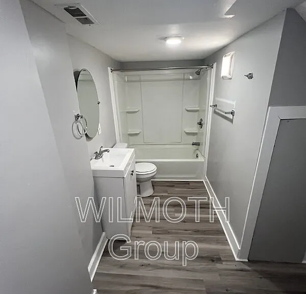 248 N Beville Ave — Photo 16