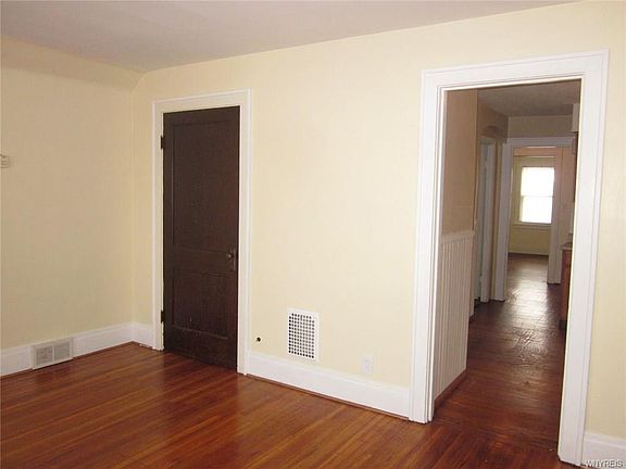 5th image of 723 Lasalle Ave