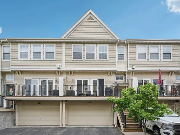 4332 Victor Path Unit 6, Hugo, MN 55038