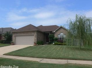 45 Wedgeside Dr, Little Rock, AR 72210