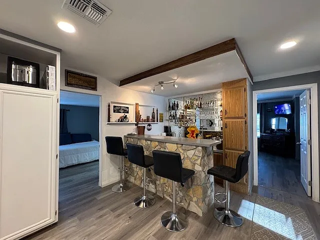 1682 Colina Dr — Photo 11