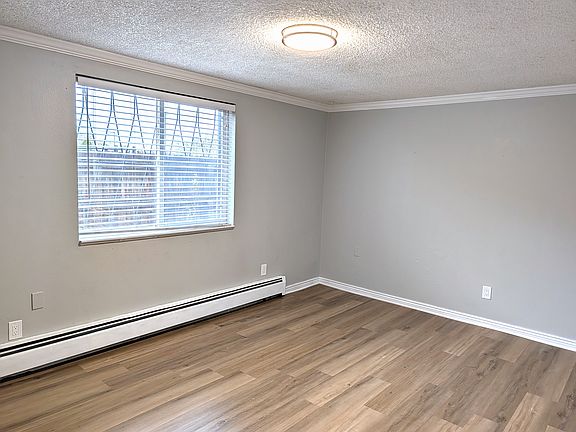 3rd image of 1535 York St APT 104