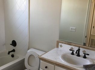 205 E Santa Fe Ct, Placentia, CA 92870