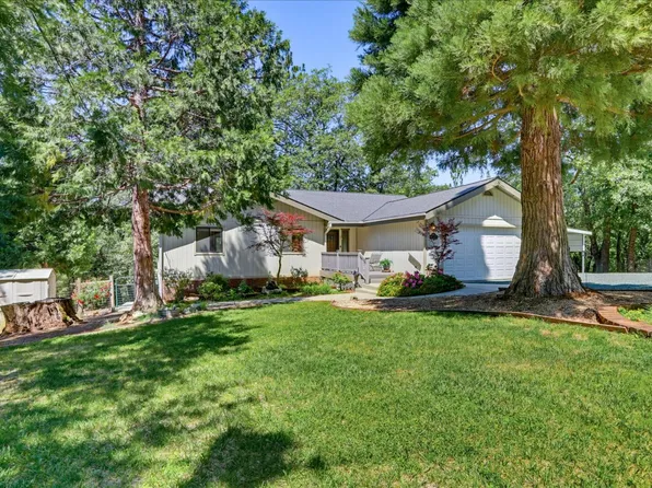14370 Rollins Park Dr, Grass Valley, CA 95945
