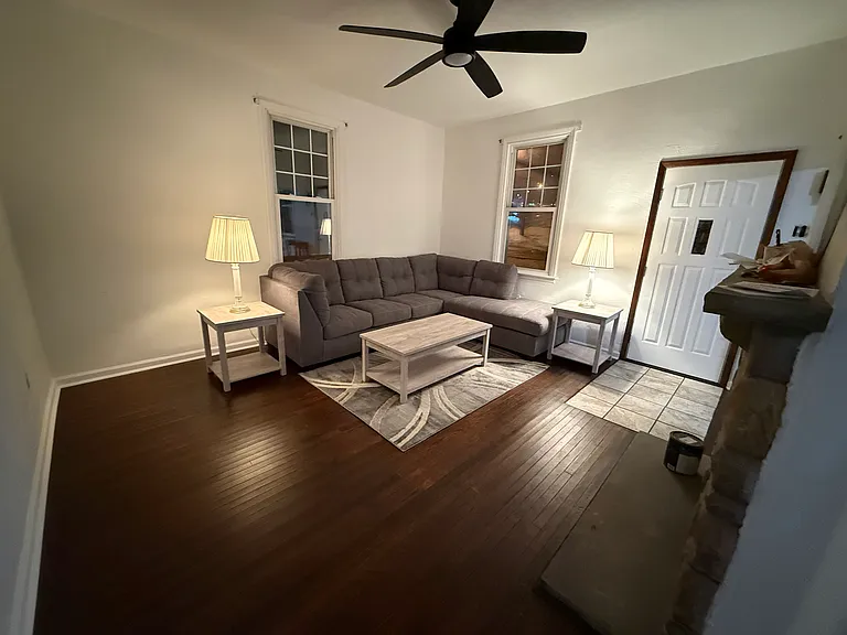 635 Roseland Ave — Photo 11