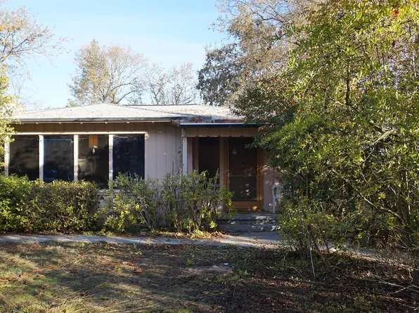 659 Clover Dr, Santa Rosa, CA 95401