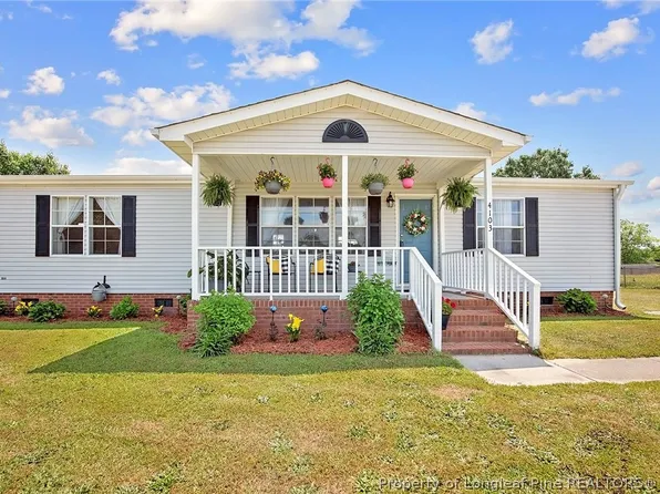 4103 Brennan Cir, Fayetteville, NC 28312