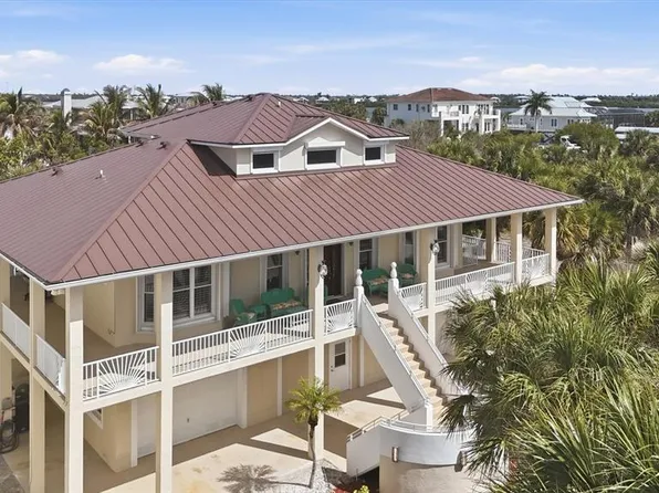 65 Palm Dr, Placida, FL 33946