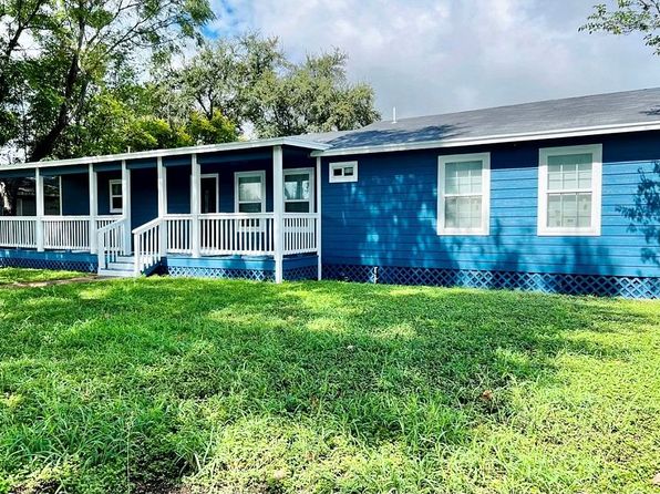 917 Corazan St