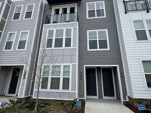 2nd image of 814 42nd Ave N