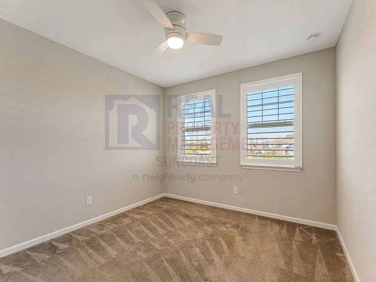 3689 Divot Ln — Photo 32