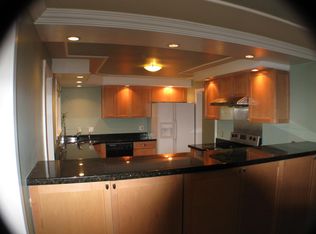 1004 NE 126th St, Seattle, WA 98125