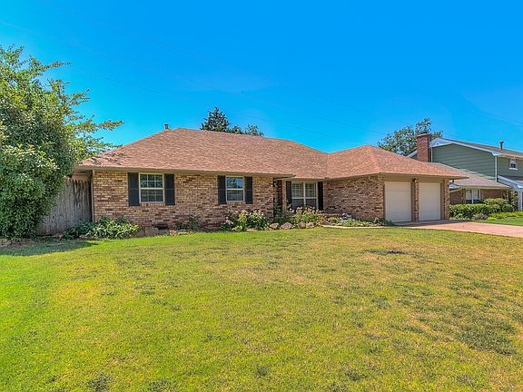 4th image of 2860 NW 115th Pl
