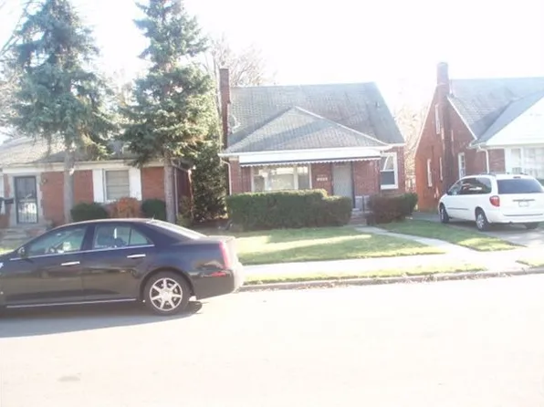 12074 Kenmoor St, Detroit, MI 48205