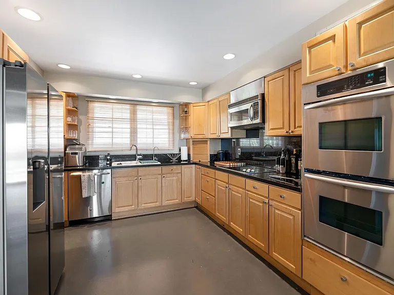 5526 N Camelback Canyon Dr — Photo 9