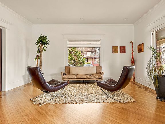 3rd image of 1806 Ditmas Ave
