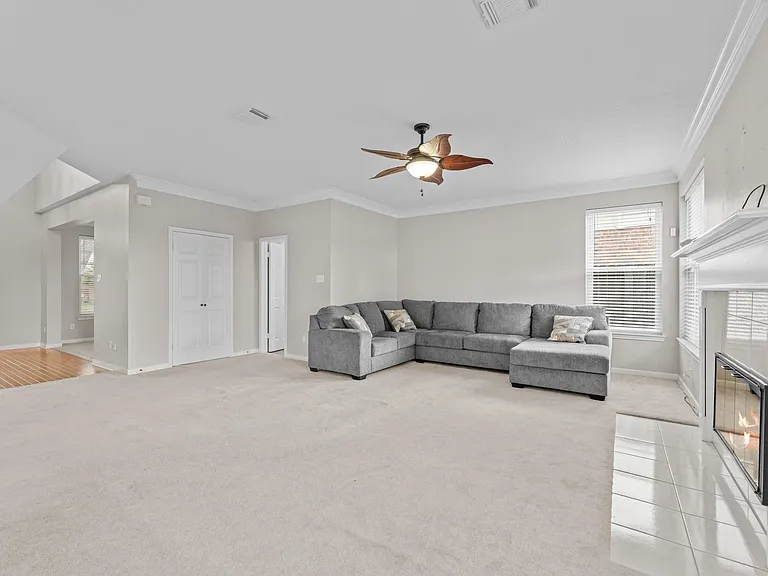 1602 Seminole St — Photo 16