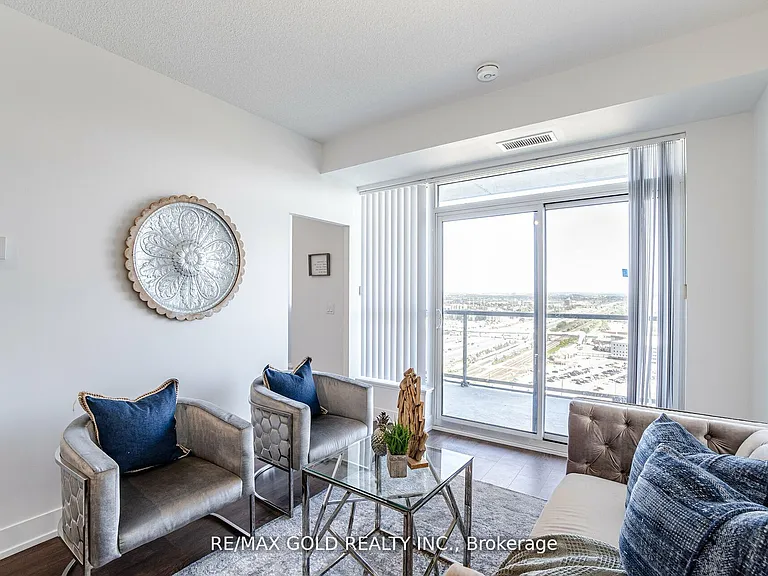 1255 Bayly St #LP03 — Photo 15