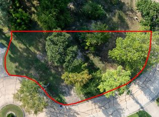 15 Stanford Ct, Montgomery, TX 77356