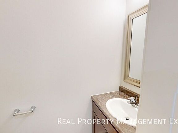 5th image of 9602 W Tunis Dr