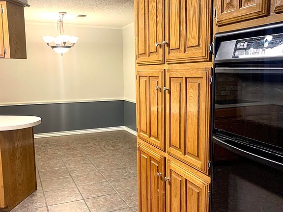 5th image of 3701 Wyatt Ln