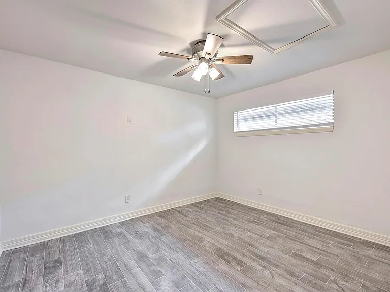 1529 Wirt Rd #48 — Photo 9