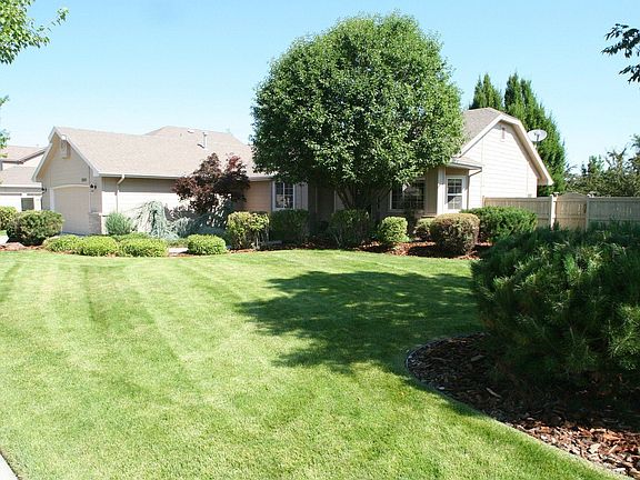 Front Yard-View #2