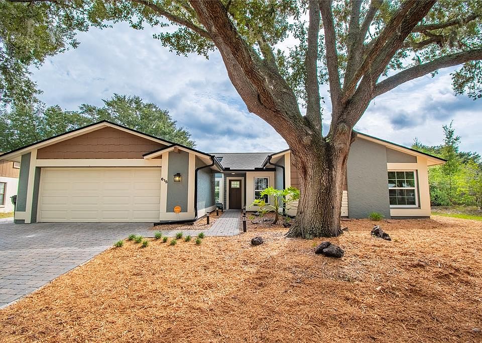 1st image of 615 Oakmoss Dr