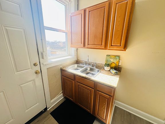 4th image of 7166 Lyndover Pl APT F