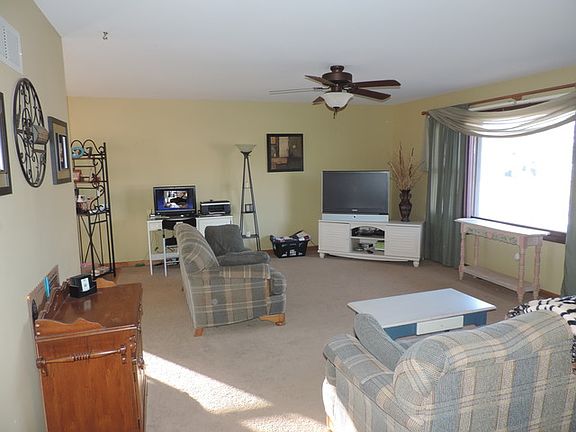 2nd image of 2806 Hawkshead Dr