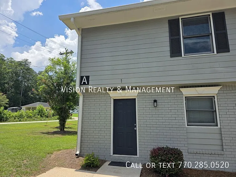 205 Old Bremen Rd #A1 — Photo 2