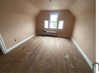 263 S 11th Ave APT 3, Mount Vernon, NY 10550