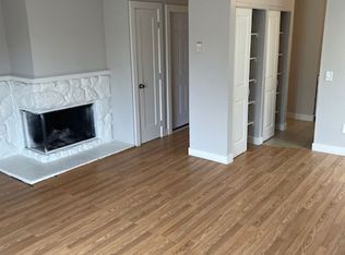 821 SW 154th St APT 4, Burien, WA 98166