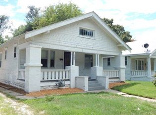 1905 W Maple St, Wichita, KS 67213