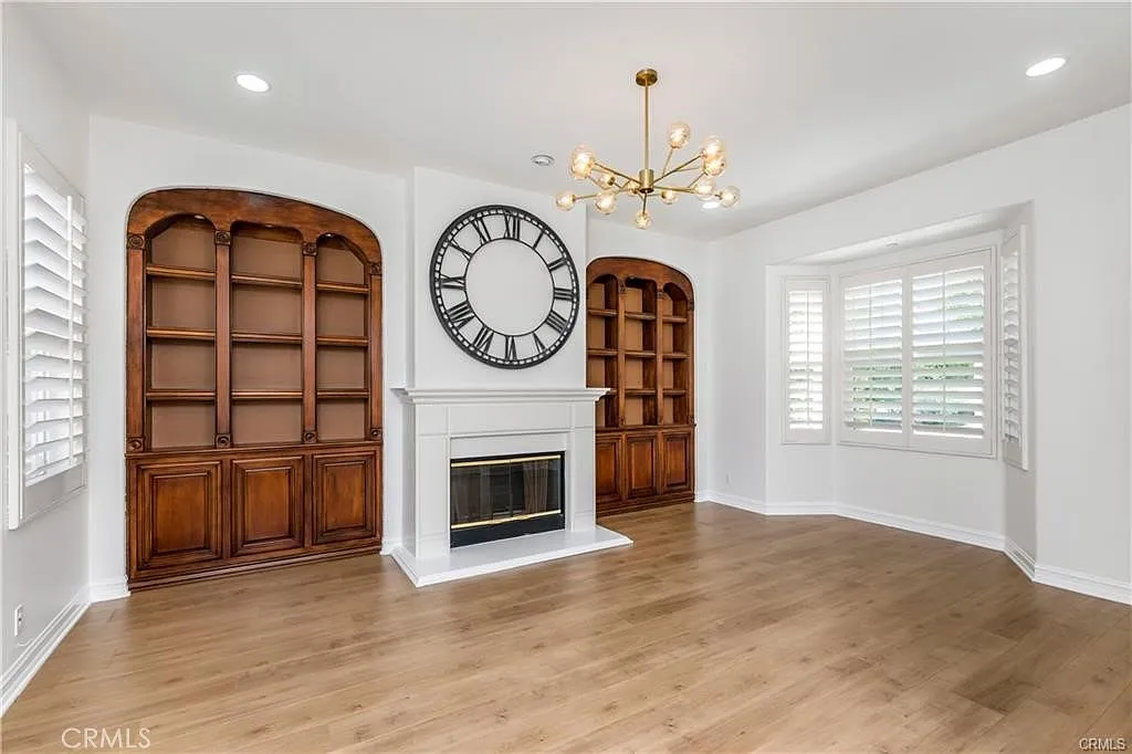 6 bed, 6.5 bath, 5175 sqft, $16,000 — Photo 3