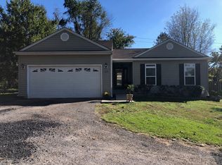 102 Howellsville Rd, Front Royal, VA 22630